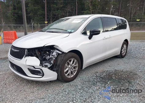 2024 Chrysler Pacifica Touring L from USA, damaged, VIN 2C4RC1BG0RR120186